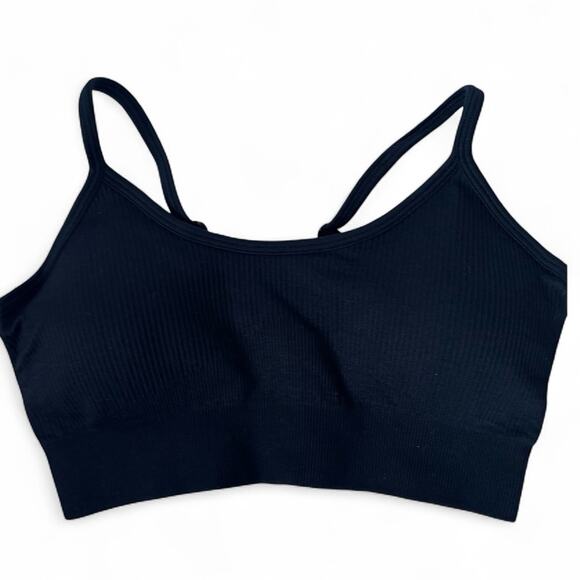 New OQQ Women’s Black 2 pc Ribbed Sports Bra & Shorts Activewear Small - Picture 4 of 8